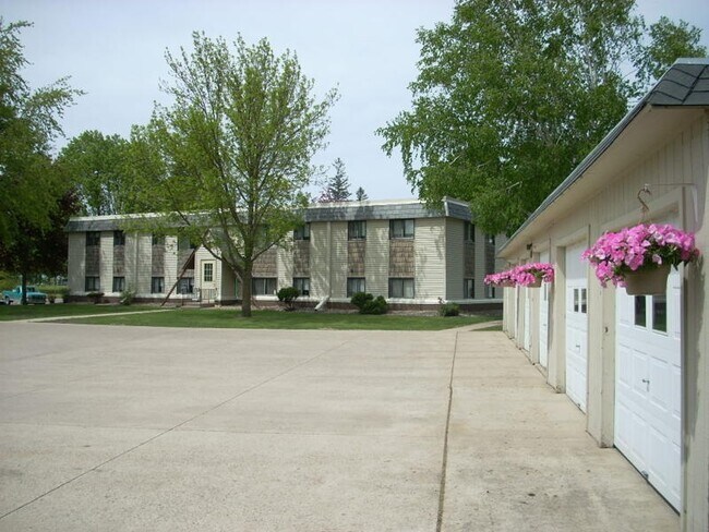 Photo - 232 1st St NW