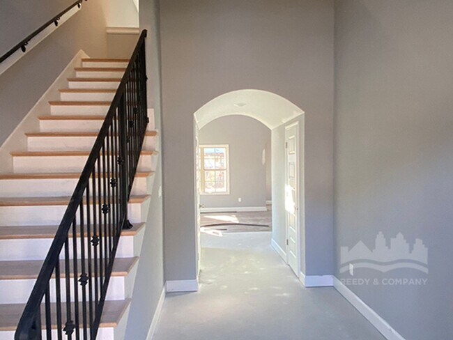 Photo - 10007 Messana St