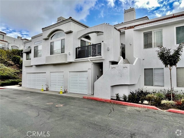 Building Photo - 24994 Los Alamos Rental