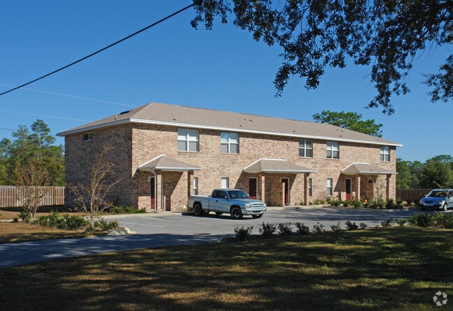 Miranda Apartments - Miranda Apartments