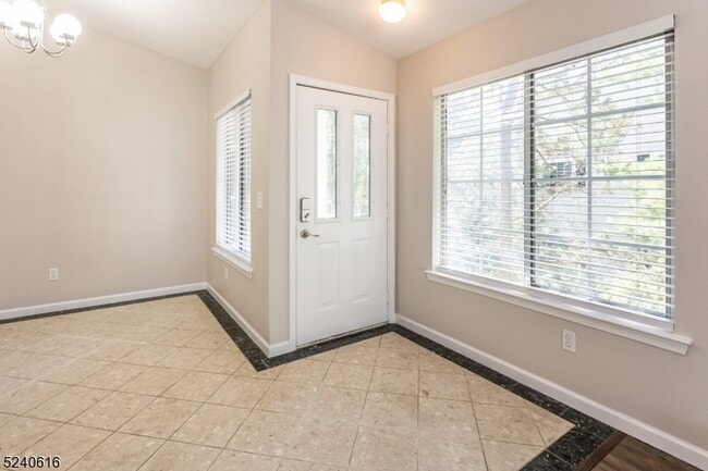 Photo - 56 Wescott Rd