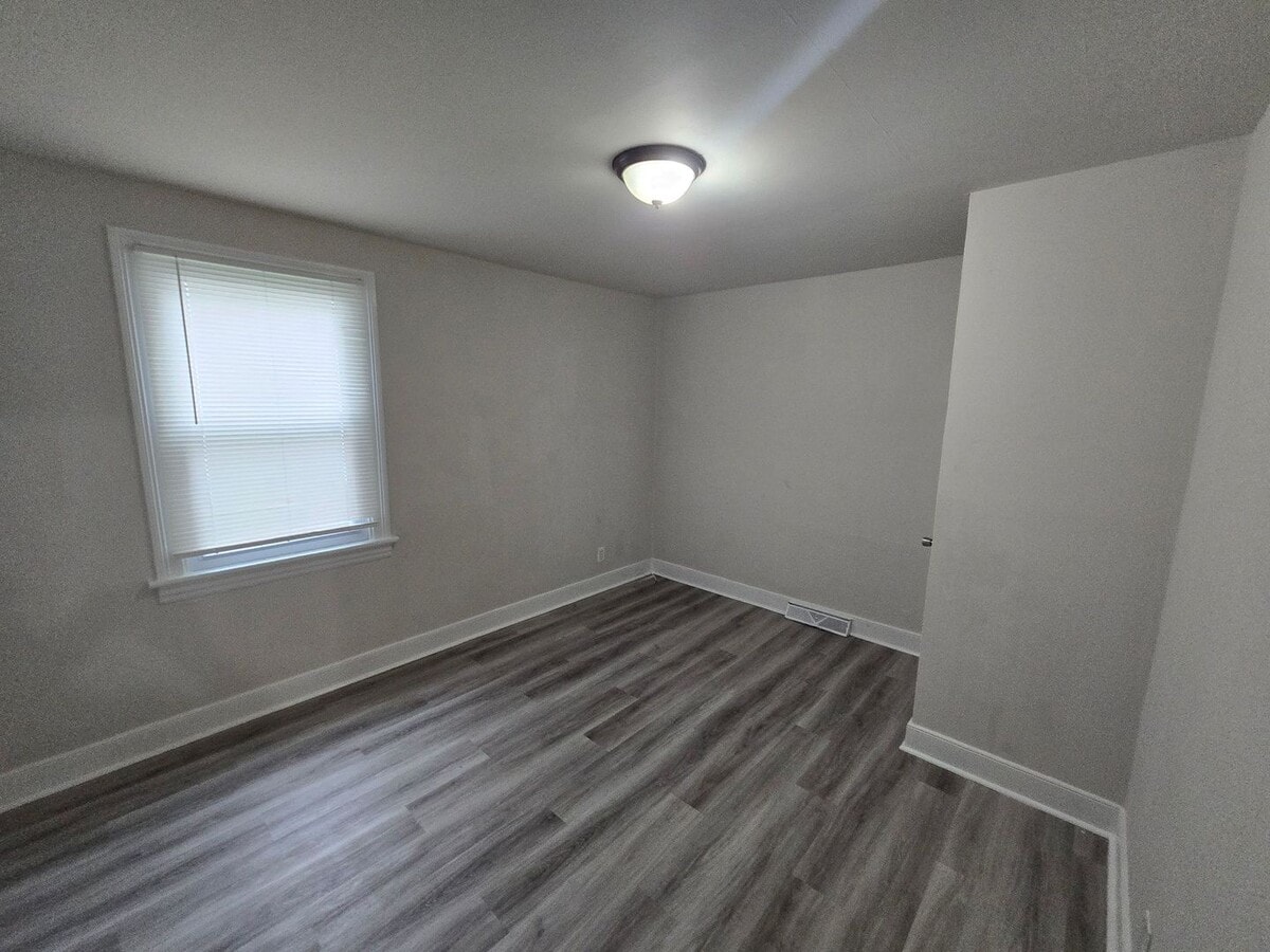 3 bedroom house - 3 bedroom house