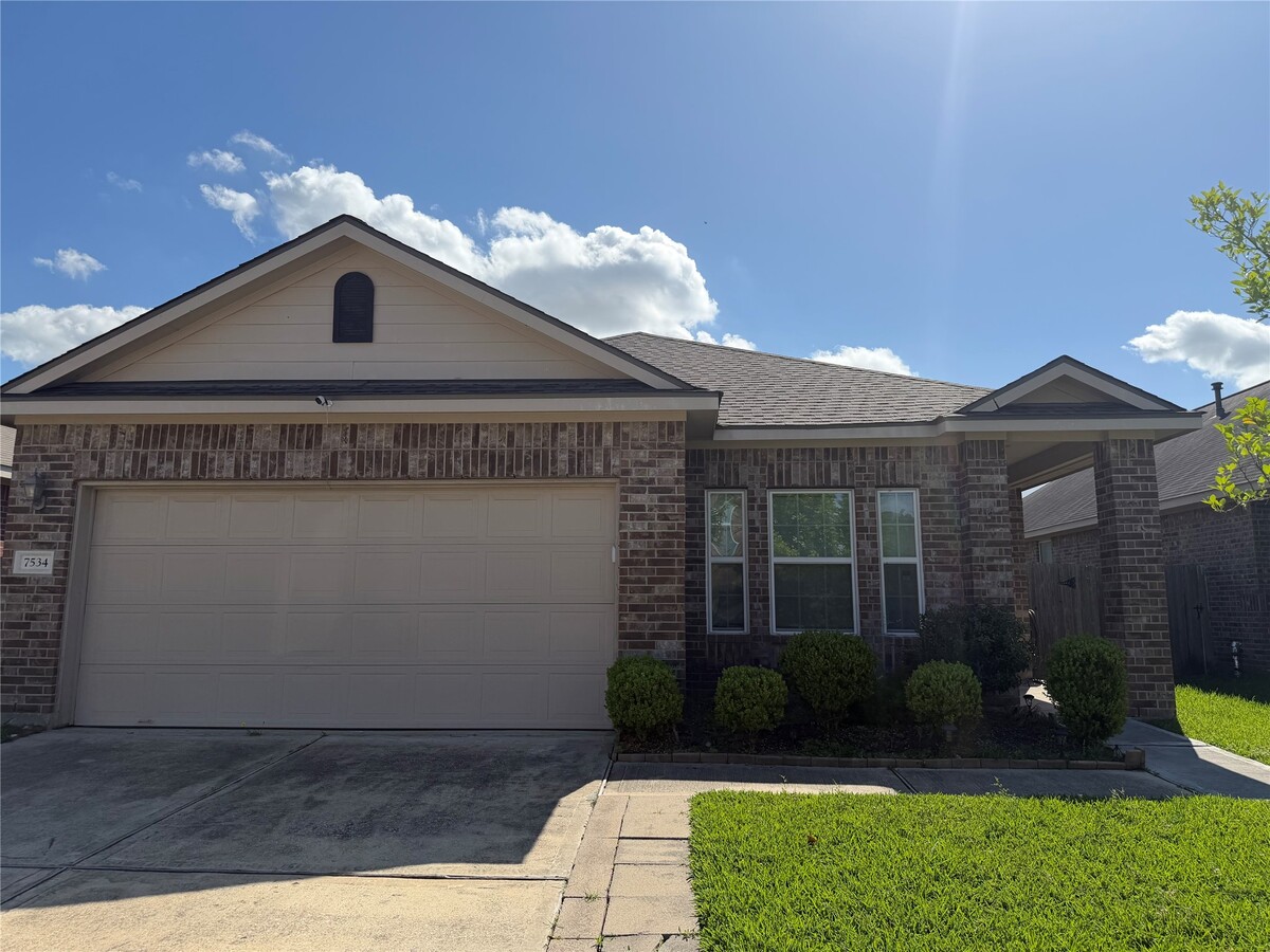 Photo - 7534 Abbey Point Ln