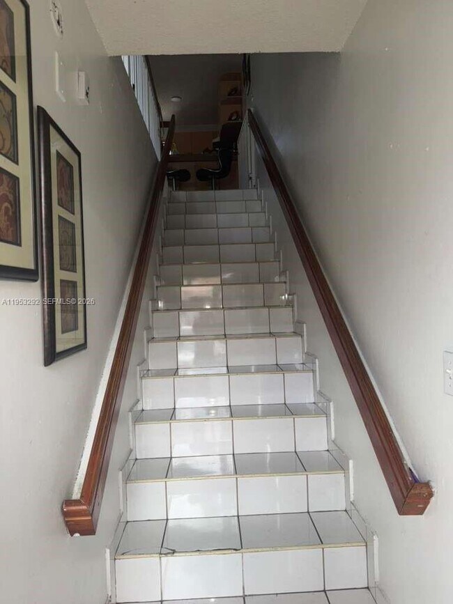 Photo - 3254 W 70th St Unit 202