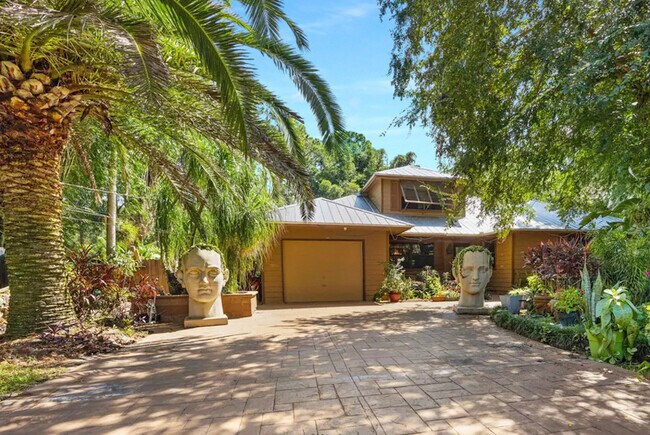 Photo - 1660 Lemonwood Rd House