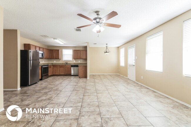 Photo - 1332 Nimitz Way