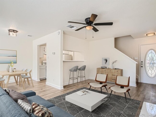 Photo - 9105 Japonica Ct