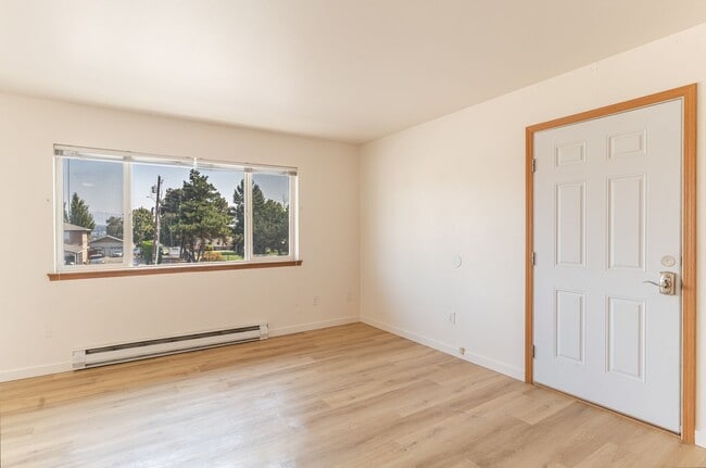 1624 Cross St Unit 1624 Cross St #3
