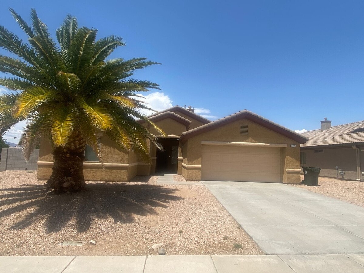 Corner Lot - Corner Lot Casa