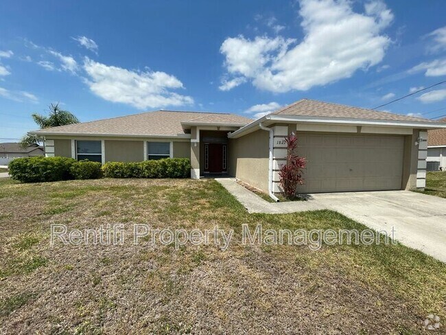 Building Photo - 1821 SW 22nd Ln Rental