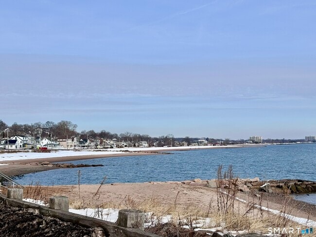 Photo - 160 Aimes Dr