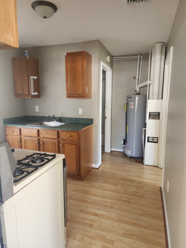 120 Linden St Apartment For Rent in East Peoria, IL