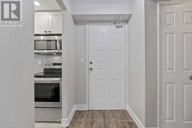 Photo - 222 The Esplanade Unit 530