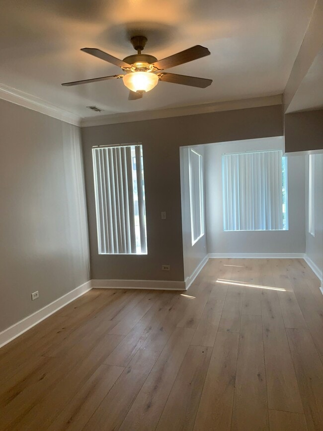 Photo - 3302 W Fulton Blvd Unit 102