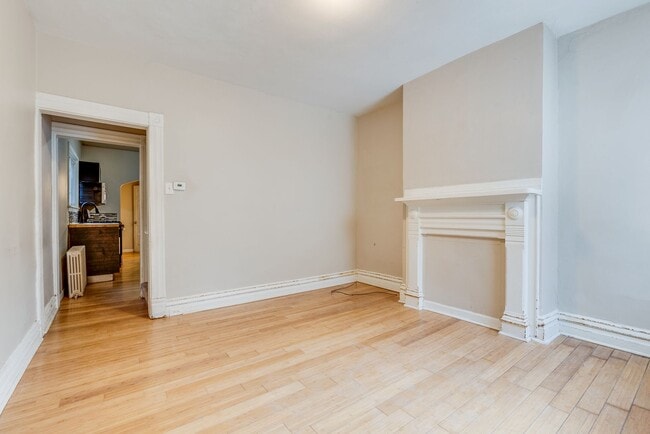 Photo - 12 E Sycamore St