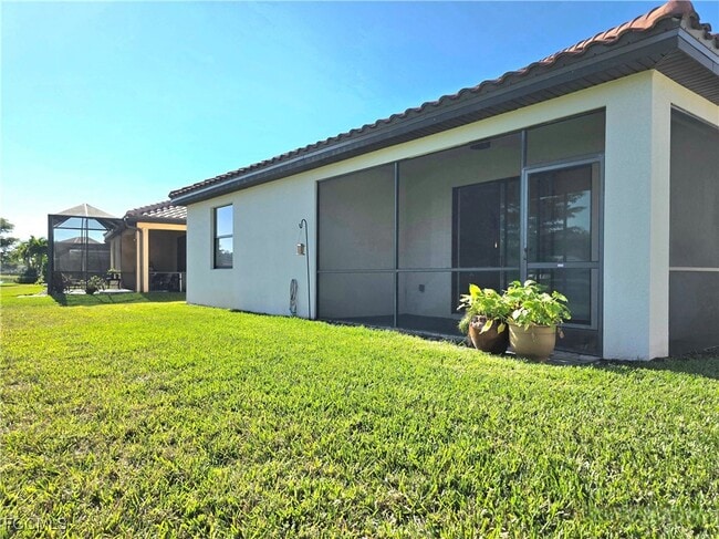 Building Photo - 11559 Shady Blossom Dr