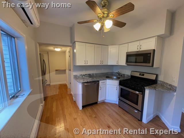 Photo - 942 Broadway Unidad #2