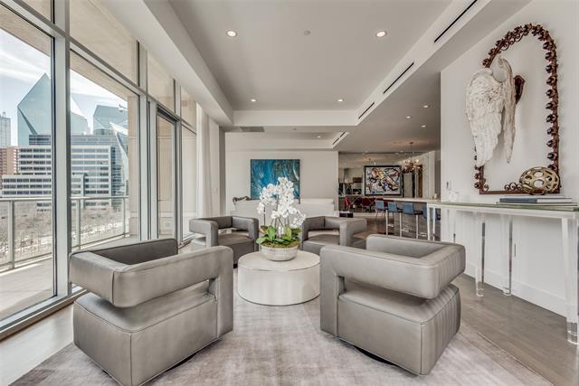 Photo - 2025 Woodall Rodgers Fwy Unidad 51