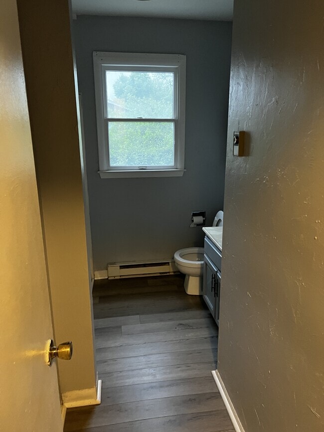 Photo - 234A Belview Dr
