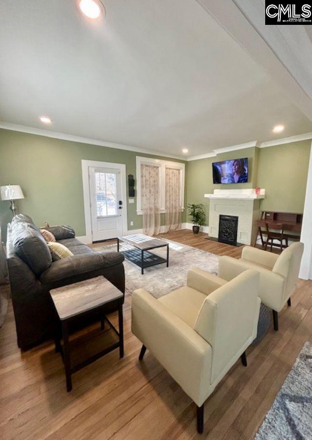 Photo - 2410 Clark St