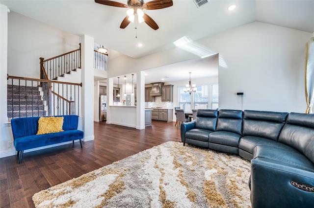 Photo - 1616 George Ln