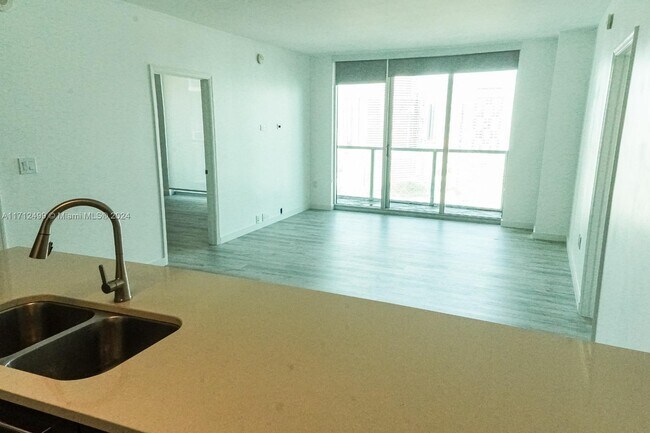 Photo - 55 SE 6th St