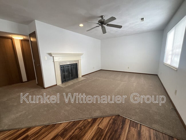 Photo - 262 Eagle Ridge