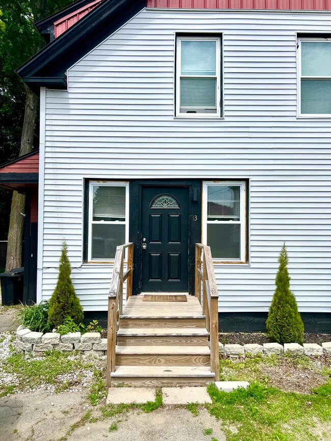 Photo - 13 Winter St Unit Apt#1