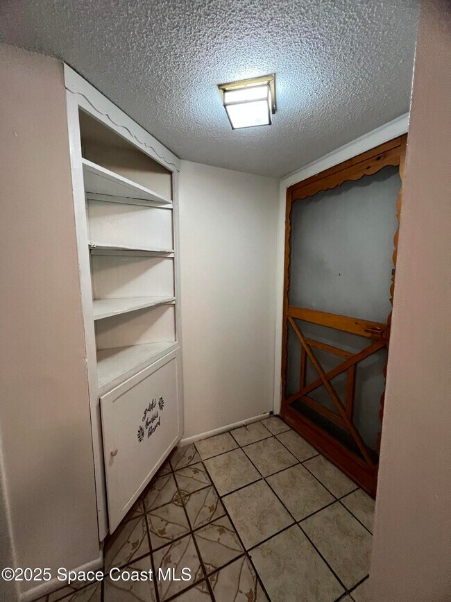 Photo - 190 E Olmstead Dr Unit H1