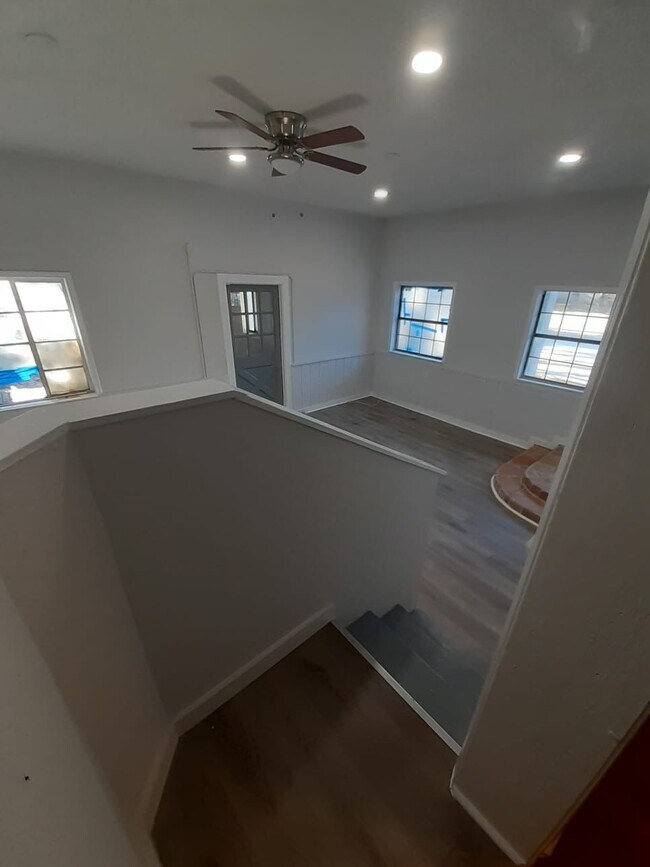 5700 Merrill Rd Townhome For Rent in Jacksonville, FL