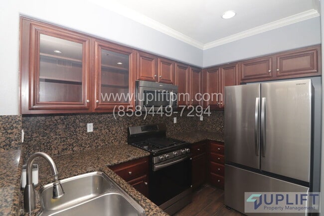 Photo - 4300 Newton Ave