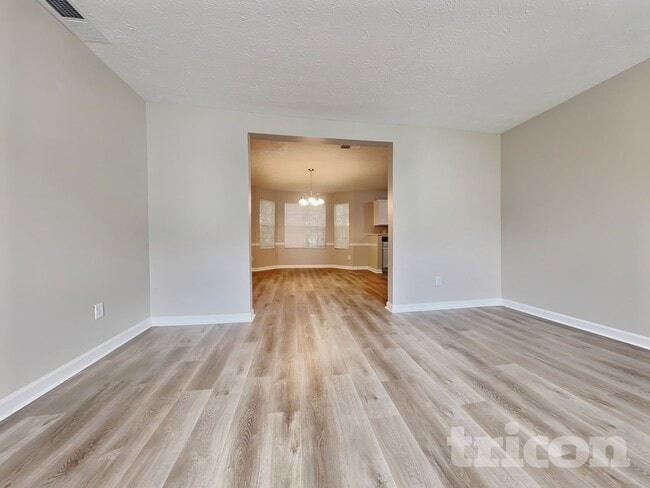 Photo - 5950 Crescent Ridge Ct