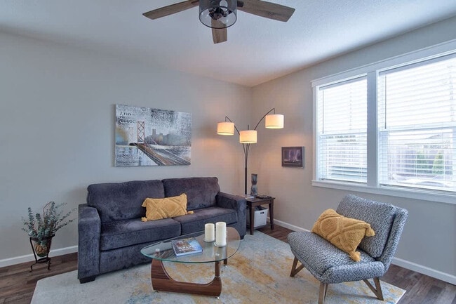 373 N 1st St Unit SI FL1-ID1550271P