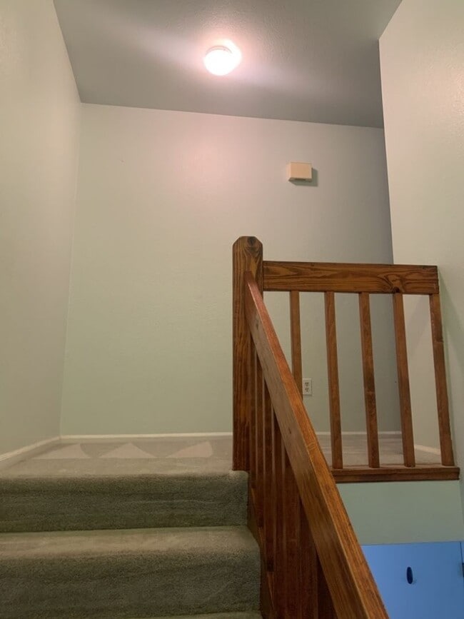 Photo - 1036 Mirrormere Cir Apartment Unit 1036