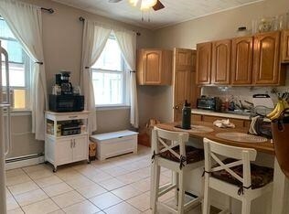 Photo - 22 E 29th St