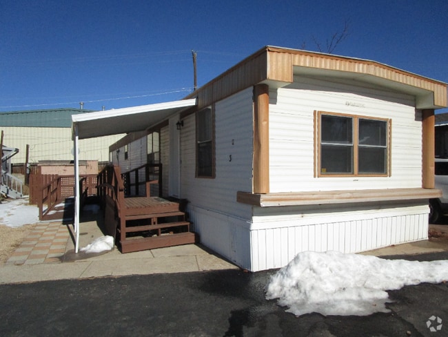 Building Photo - 3841 N Cascade Ave Rental