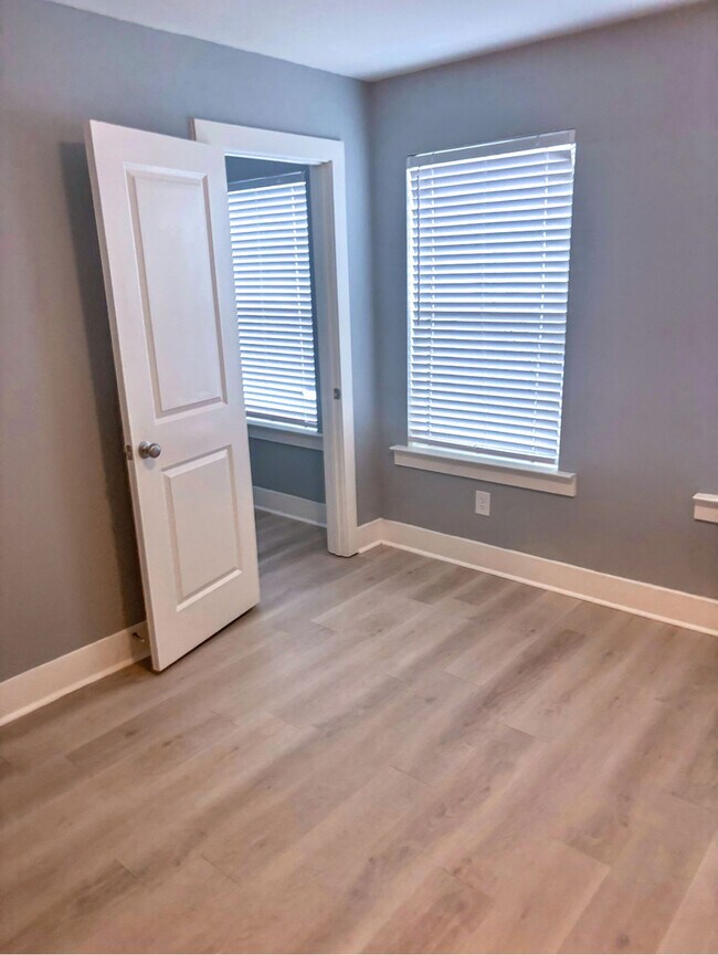 Photo - 108 Auburn Gate Ln