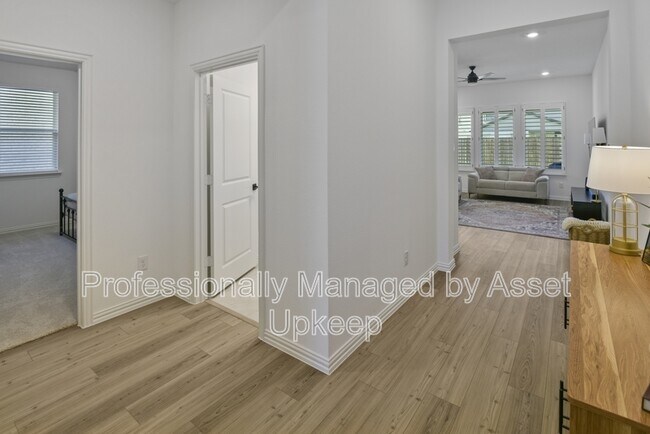 Photo - 702 Charity Dr