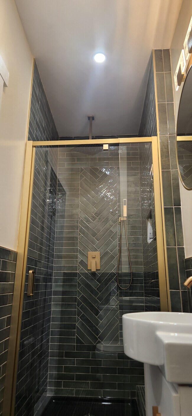 Photo - 146 Barbey St House