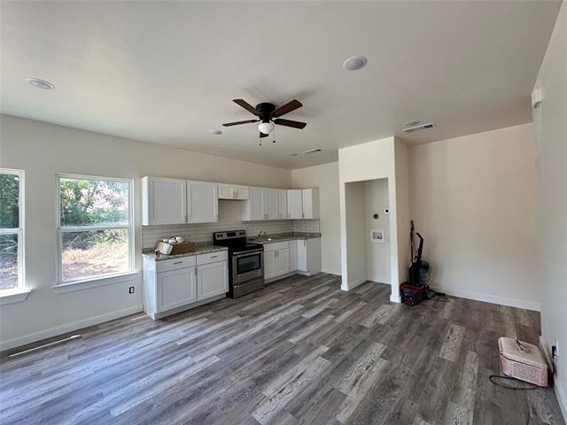 Photo - 4934 Echo Ave