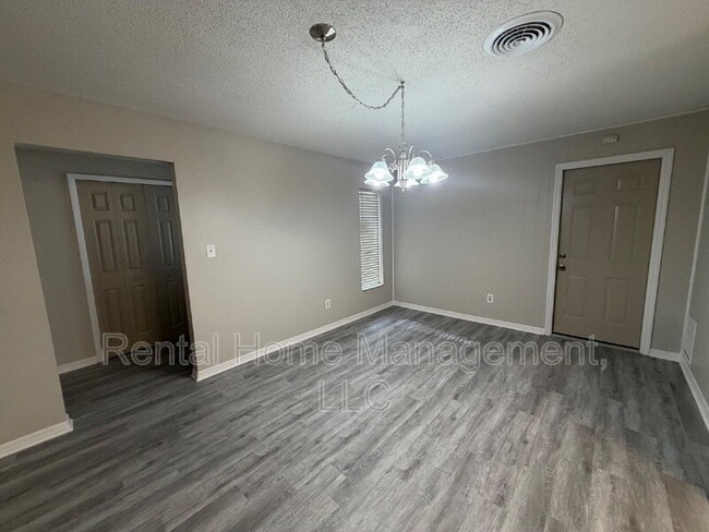 Photo - 769 Hendrix Ave