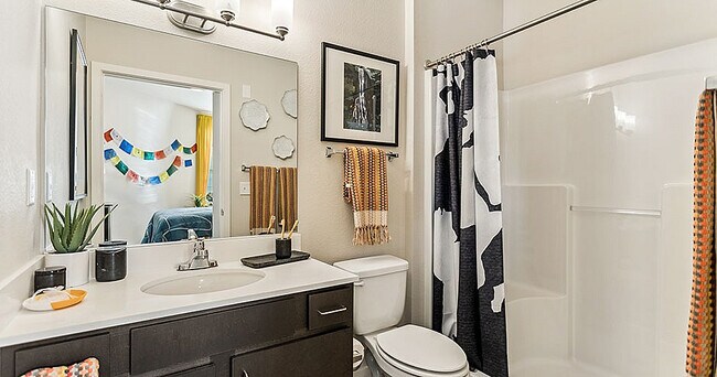 Bathroom-02-Stadium-Apartments-Fort-Collins-CO-12