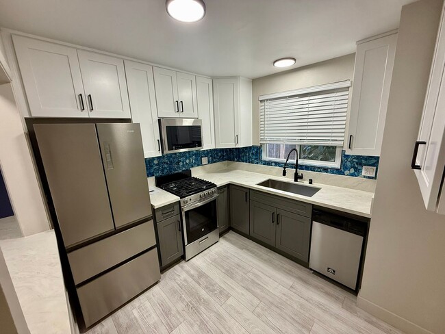 Building Photo - Ride the NEW wave of this 2 bedroom at PacBLU $2,190 Unit 6225 Stanley Avenue #1