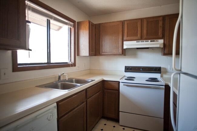 Photo - Spacious duplex just minutes from downtown