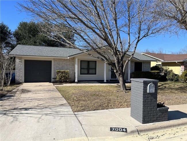Photo - 7004 Colony Park Dr
