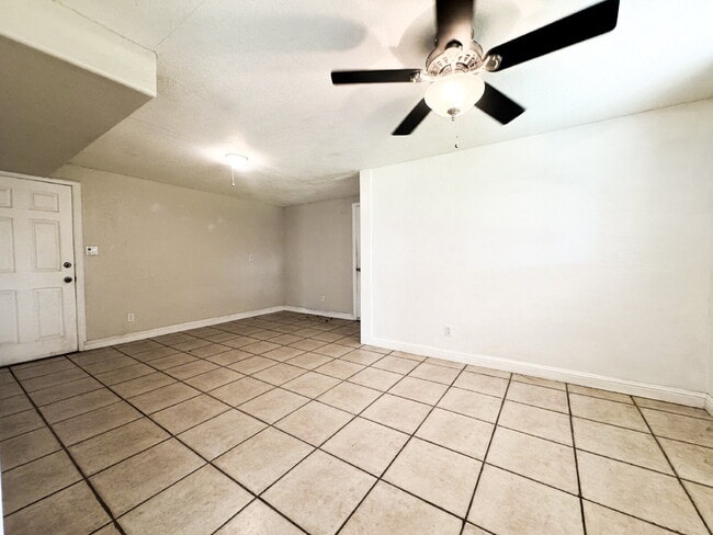 Photo - "Spacious 4-Bedroom, 2-Bathroom in Yuma!"