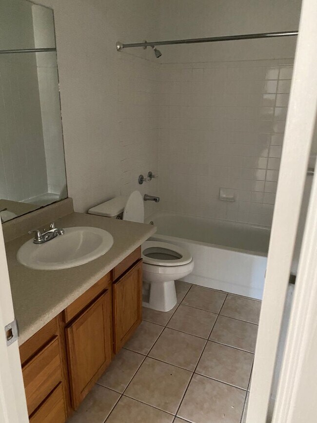 Photo - 2416 Jerome Dr