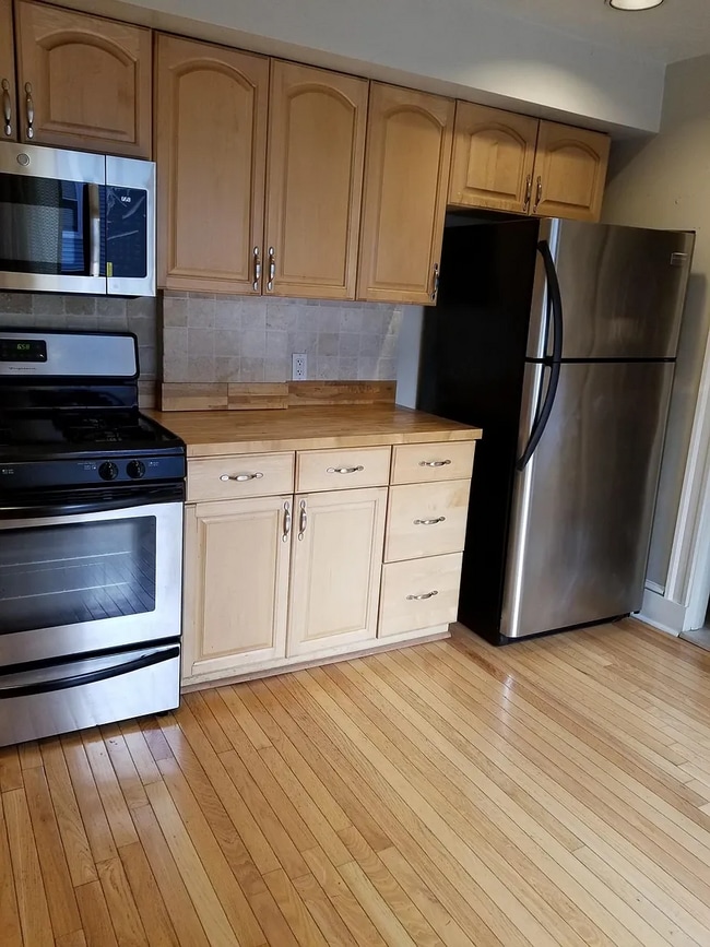 Photo - 11 Pennsylvania Ave