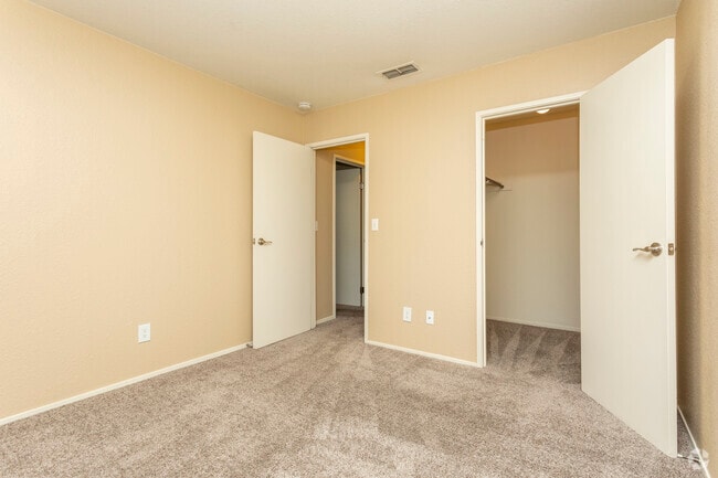 2 Bedroom - Bedroom - Crown Ridge Apartments