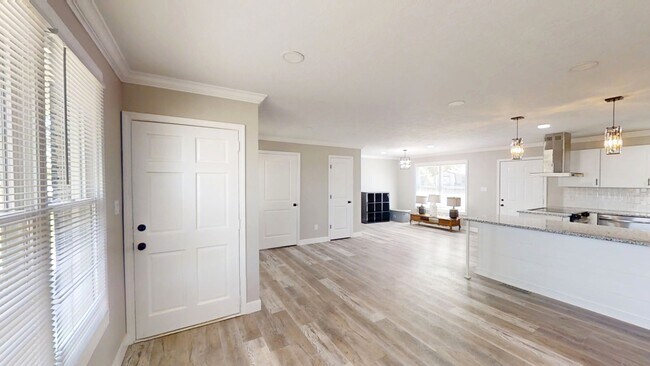 Photo - 1022 Oakdale Rd